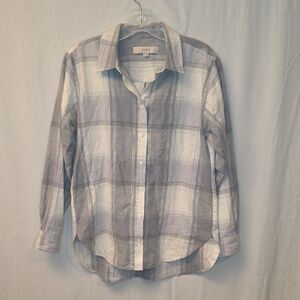 LOFT Women's Gray and White Plaid Button-Down Shirt